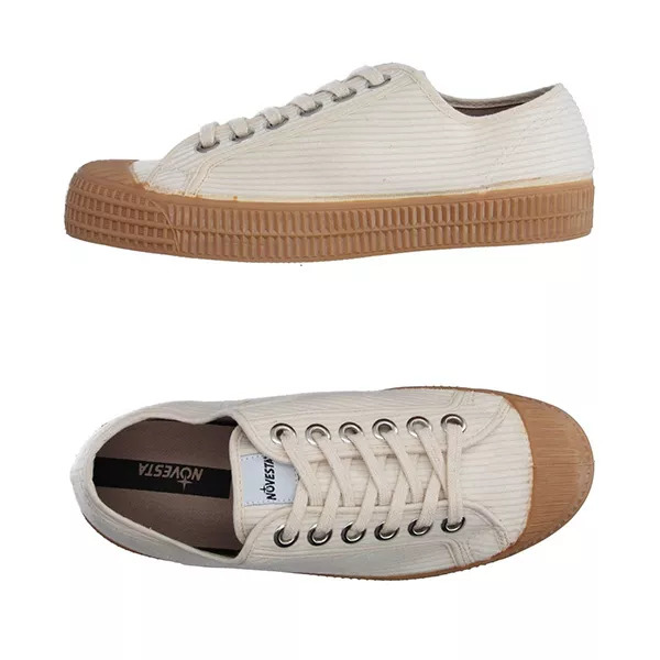 潮流时尚男士小白鞋,时尚男士潮流小白鞋