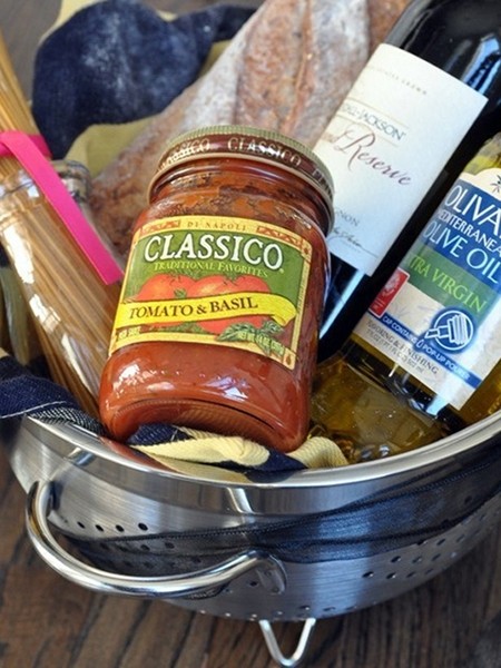 结婚送个特别有意义的礼物,结婚送礼送十样都有什么