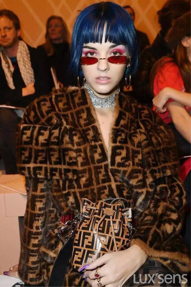 fendi最新款手机包,fendi经典水桶包