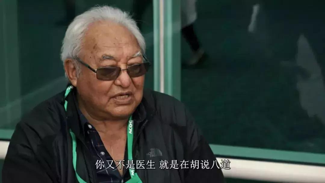 豆瓣8.9分！美国把医疗黑幕拍成无尿点神作，堪称美版《药神》