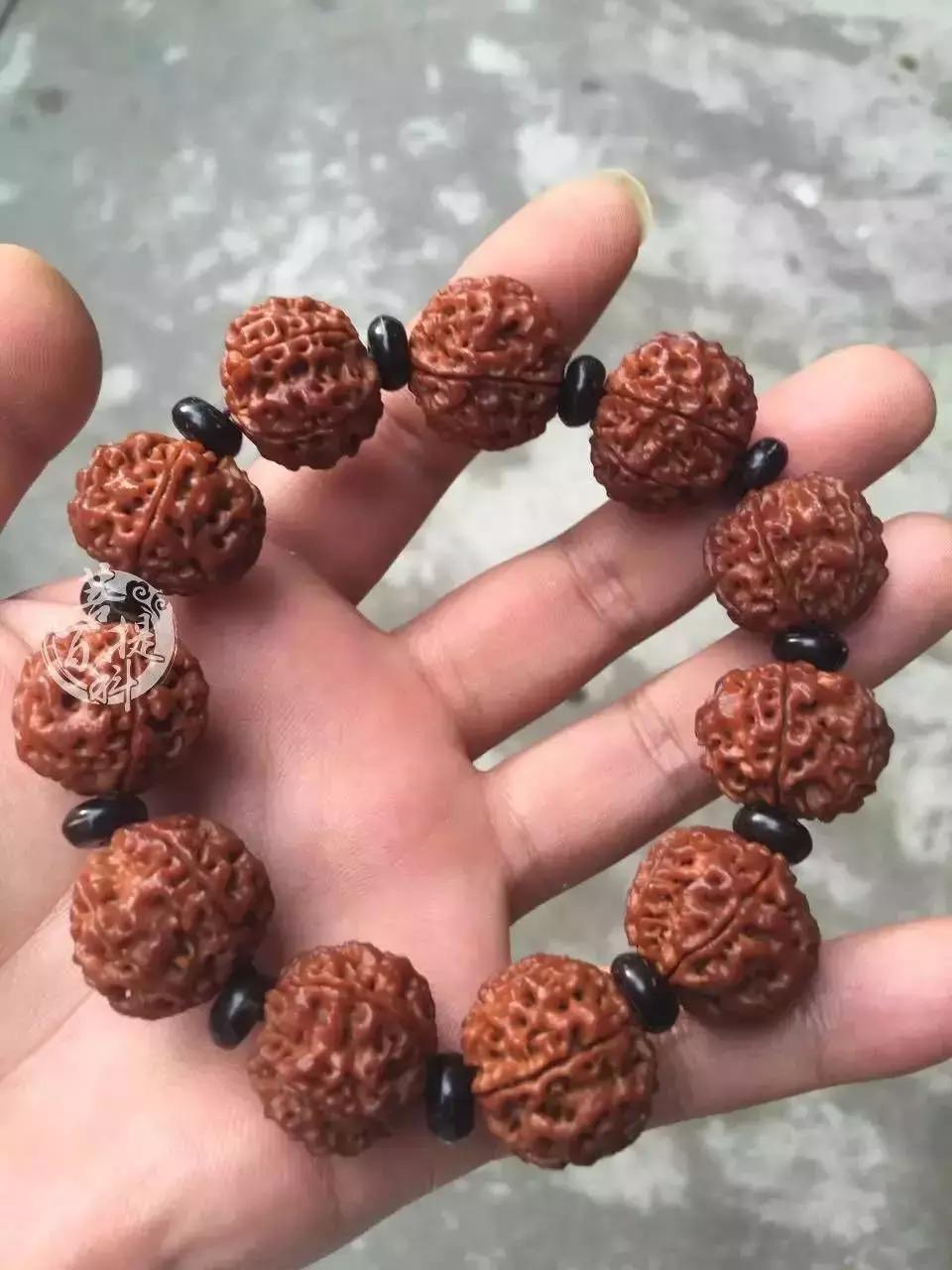 满肉大金刚包浆,尼泊尔大金刚六瓣包浆玉化好吗