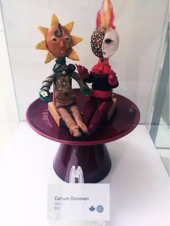 12岁男孩用捡来的破烂，打造出一个暗黑王国，吓哭一票成年人……