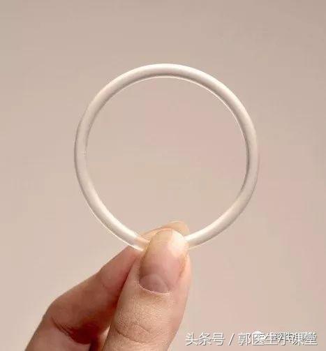 生完孩子到底要不要请月嫂,生完孩子到底要不要去月子中心