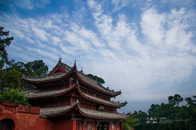 国庆川西环线自驾3-4天及费用,西安国庆出发7天自驾带娃游路线