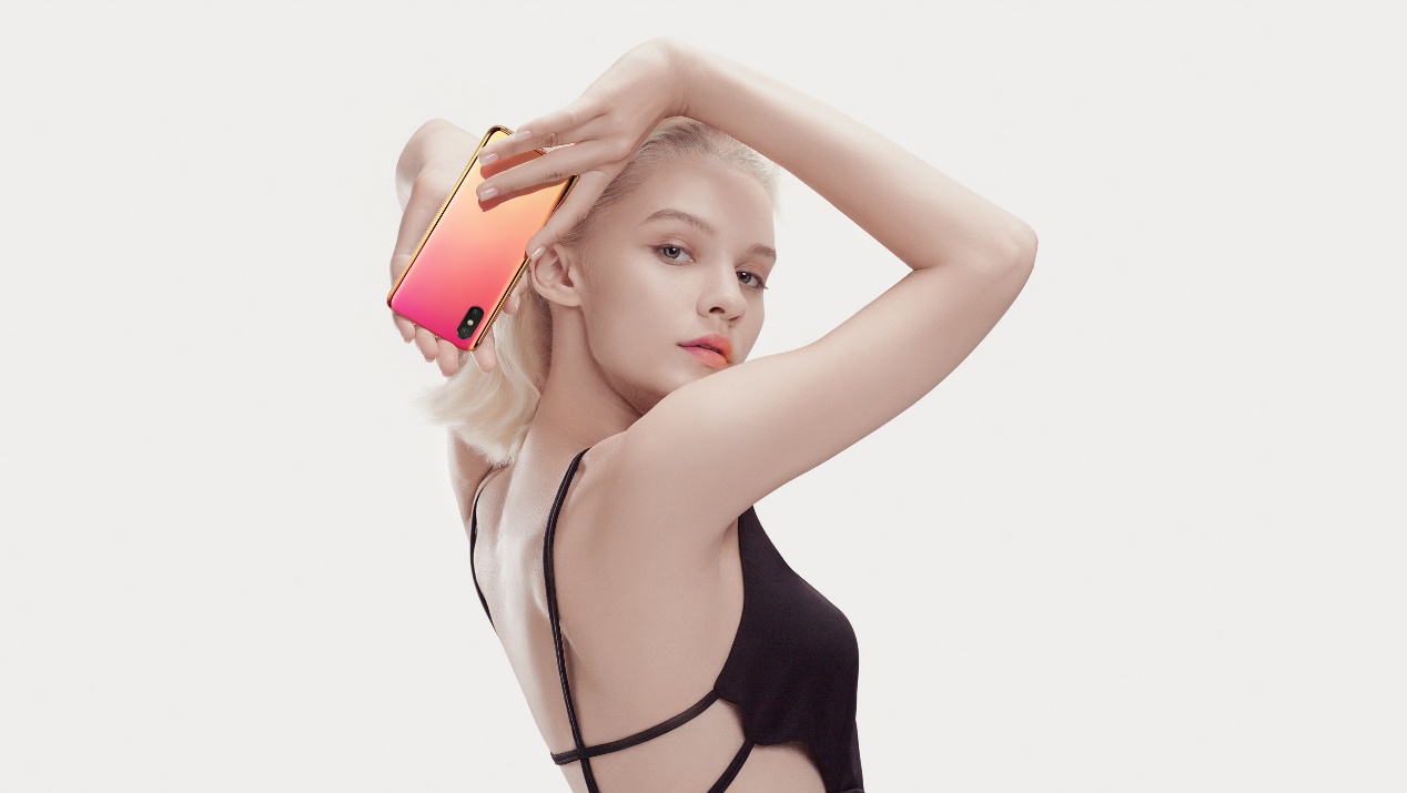 超越模仿视频,小米山寨华为外观