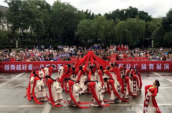 南充北湖广场舞大赛,南充西巷广场舞决赛