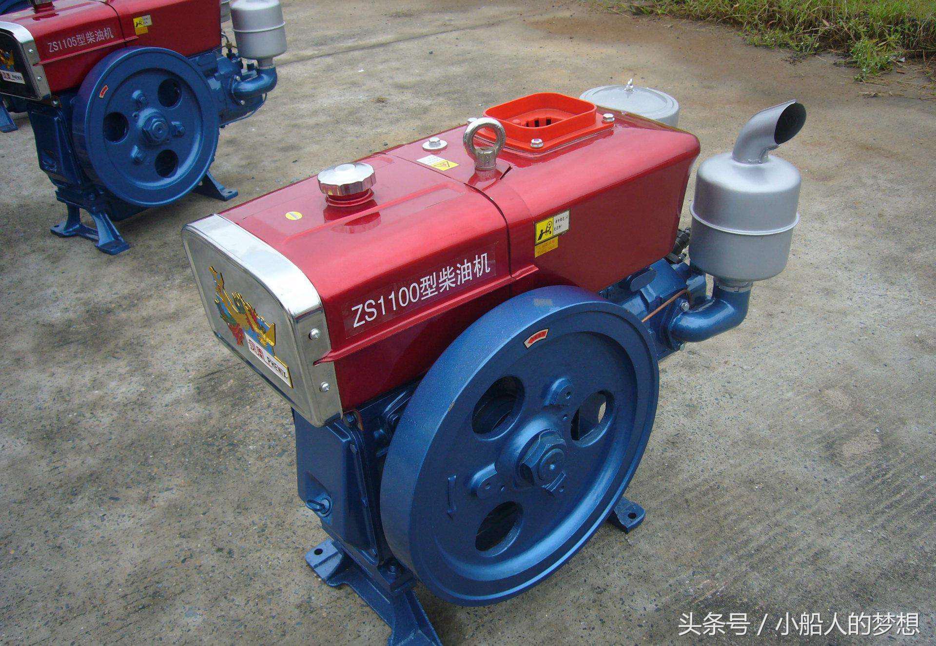 柴油机的飞轮是什么样的工作原理,柴油机上又重又大的飞轮的作用