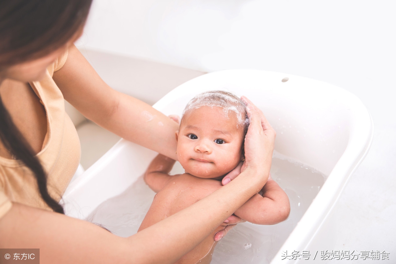 宝宝囟门乳痂怎么处理,新生儿头部乳痂怎么处理