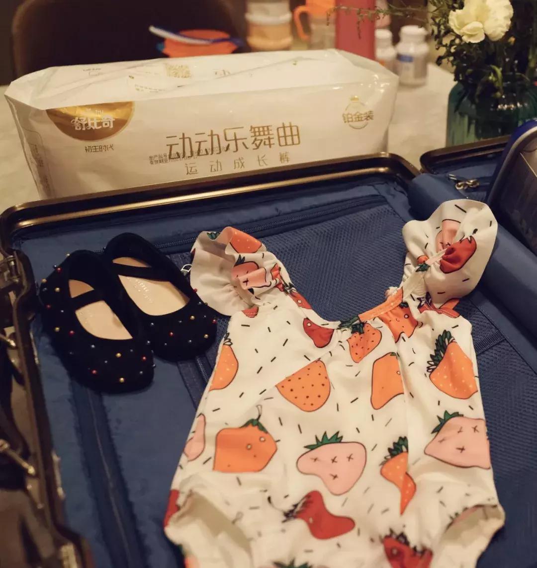 行李打包最省空间的方法,打包箱的收纳方法