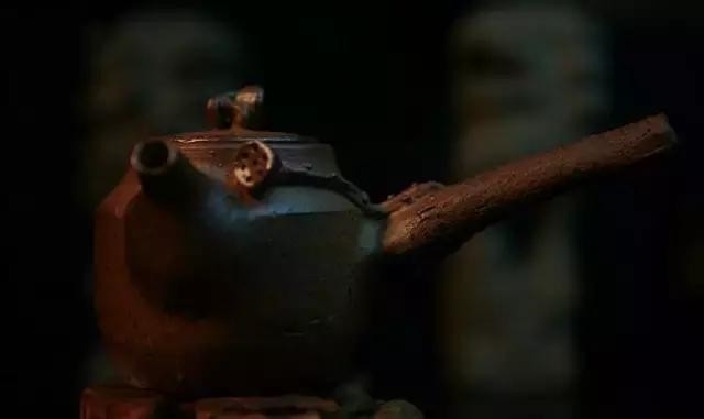 柴烧瓷器：看似不完美，有的人却爱不释手，魅力何在？