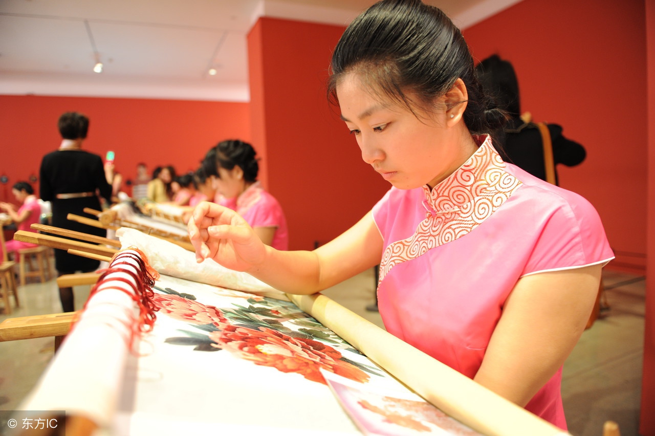 张家界旅行安排攻略,想去张家界旅游怎么开始旅行呢