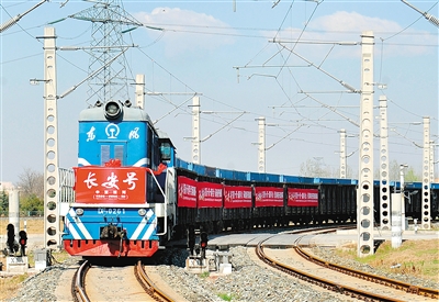 续写千年丝路繁华吸引四方逐梦之人来了,你就是这座城市的人