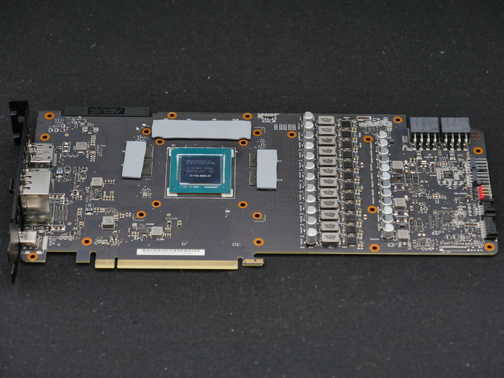 鍗庣rogstrixrtx3070,鍗庣rogstrixrtx4090