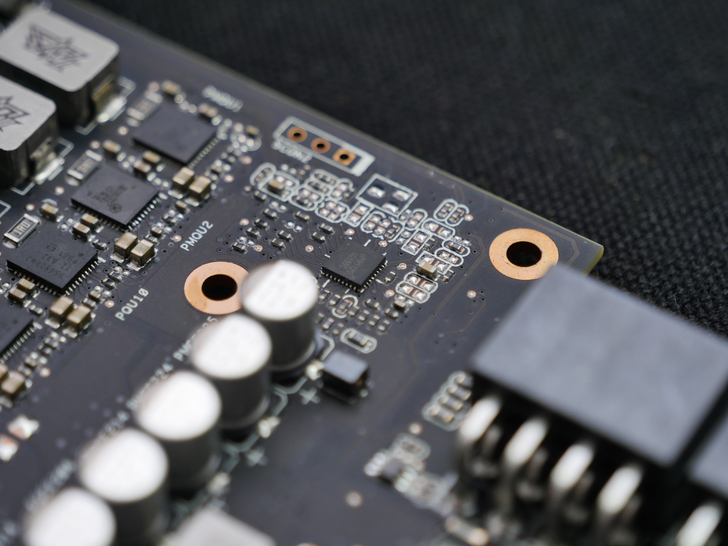 鍗庣rogstrixrtx3070,鍗庣rogstrixrtx4090