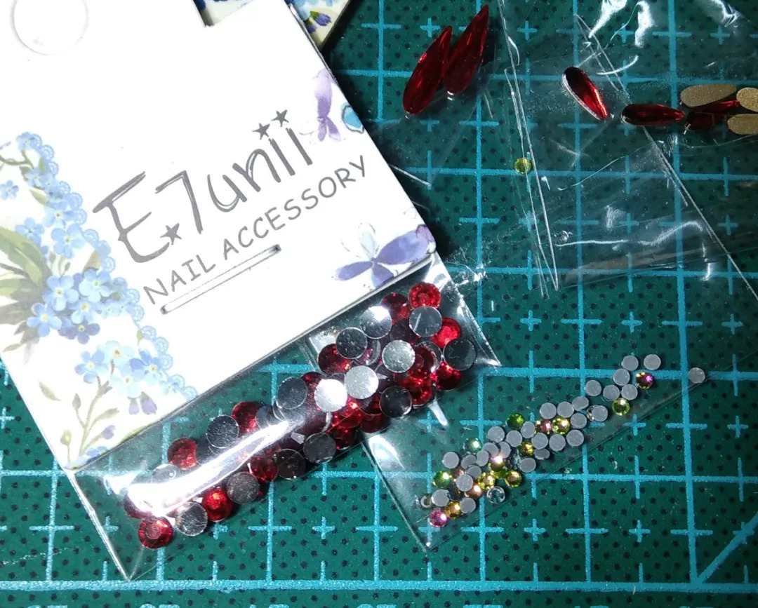 zz高达重装喷涂配色表,高达新手如何做战损涂装