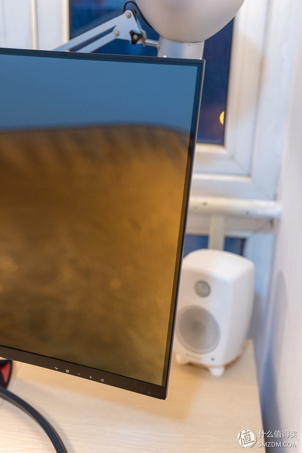 可以“超频”的显示器长城32CZ39KP/2评测