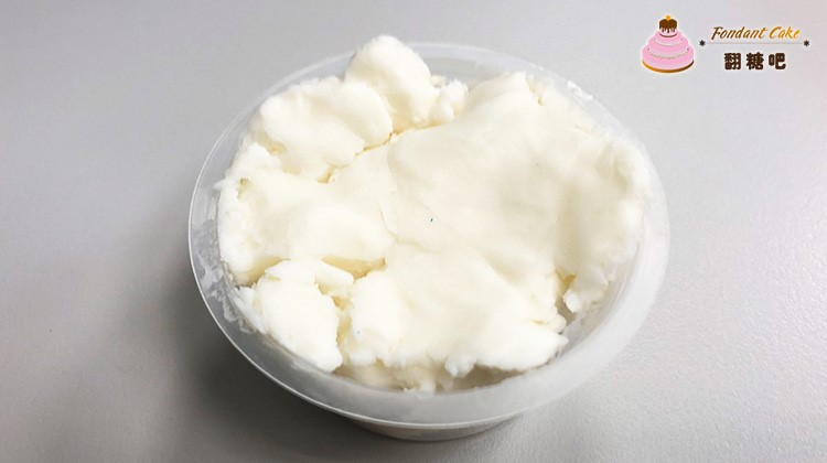 做翻糖皮很稀怎么办,做翻糖容易粘毛怎么办