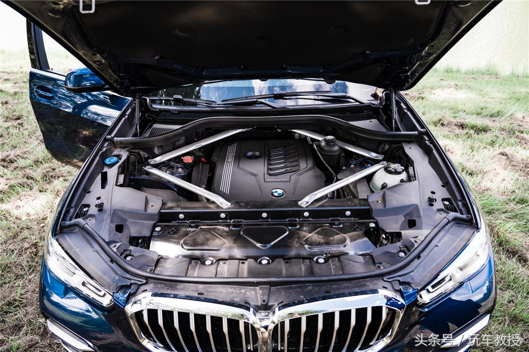 宝马x5和奔驰gle内饰对比,吐槽新款宝马