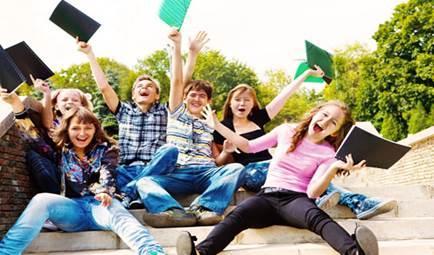 在英国和美国留学的差异,留学去新加坡好还是去英国留学好