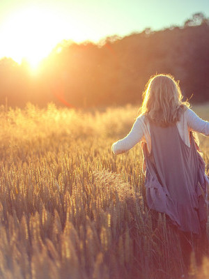 华晨宇hereweare完整版,华晨宇tobefree伴奏合唱