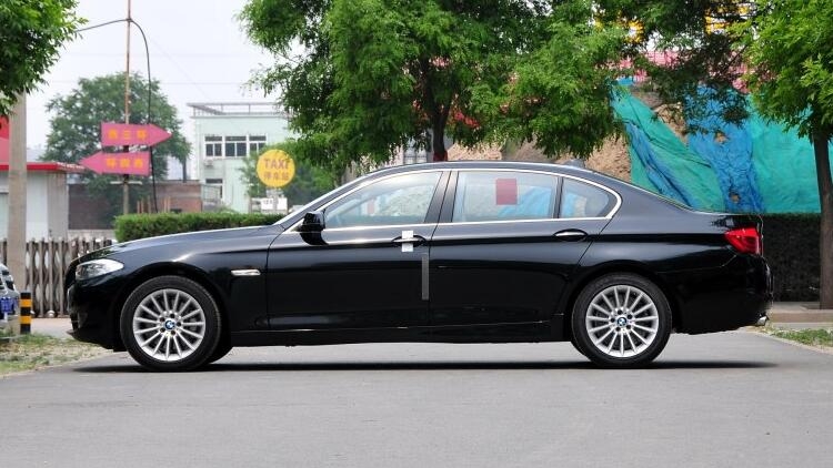 12年的5系还值多少钱,12年5系和12年a6怎么选