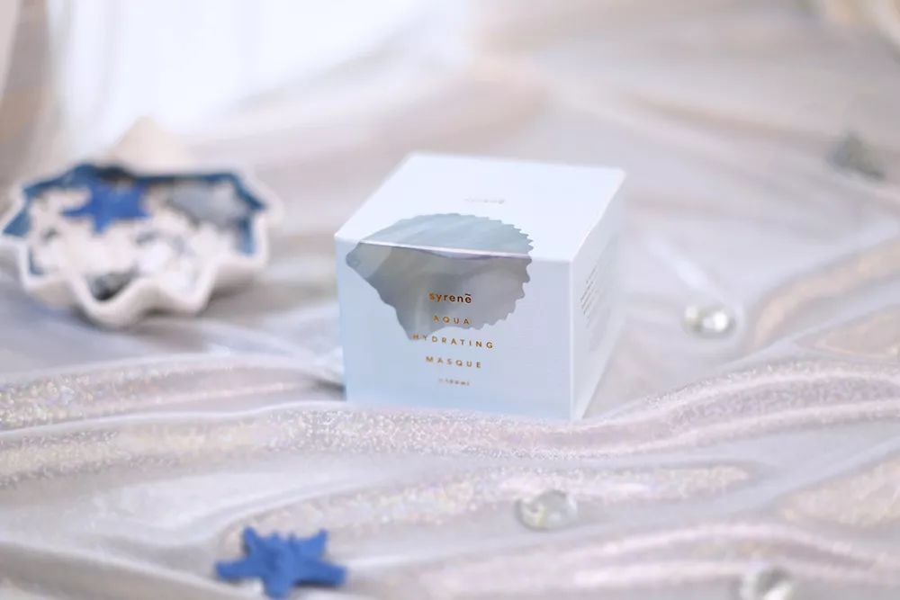 秦岚参加米兰时装周,上海时装周走秀秦岚