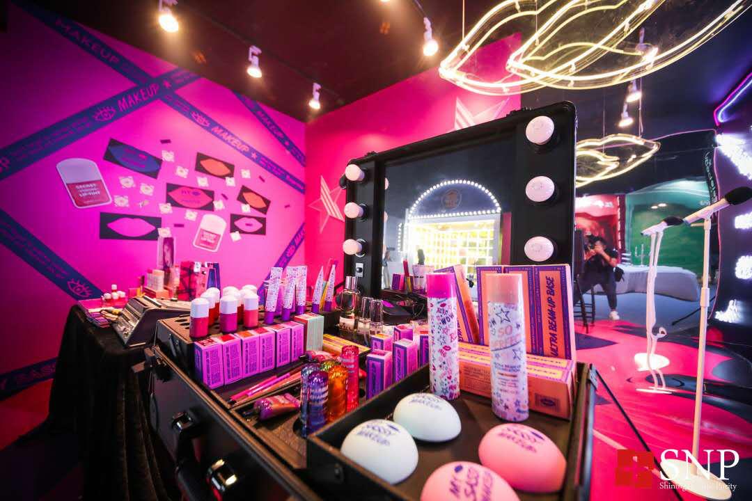 与黄景瑜张婧仪一同奔赴心动,黄景瑜snp