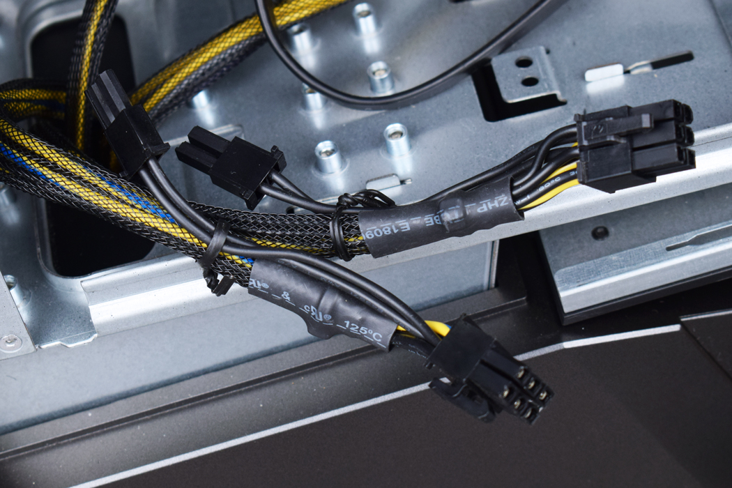 微星宙斯盾aegis3评测,微星宙斯盾aegis3增加内存条