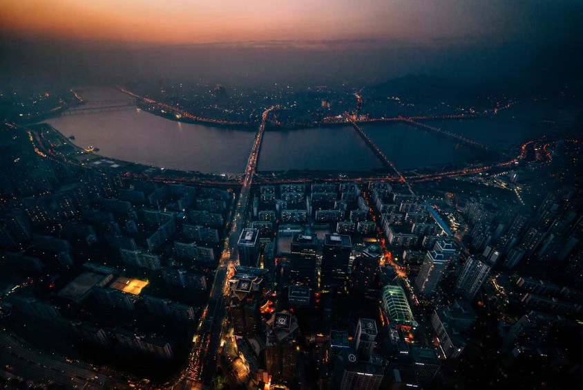 这些地方对中国游客免签或落地签,去免签国中转第三国需要过境签吗