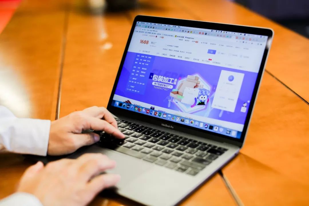 服装厂如何打造一个精品工厂,服装厂怎么制造衣服