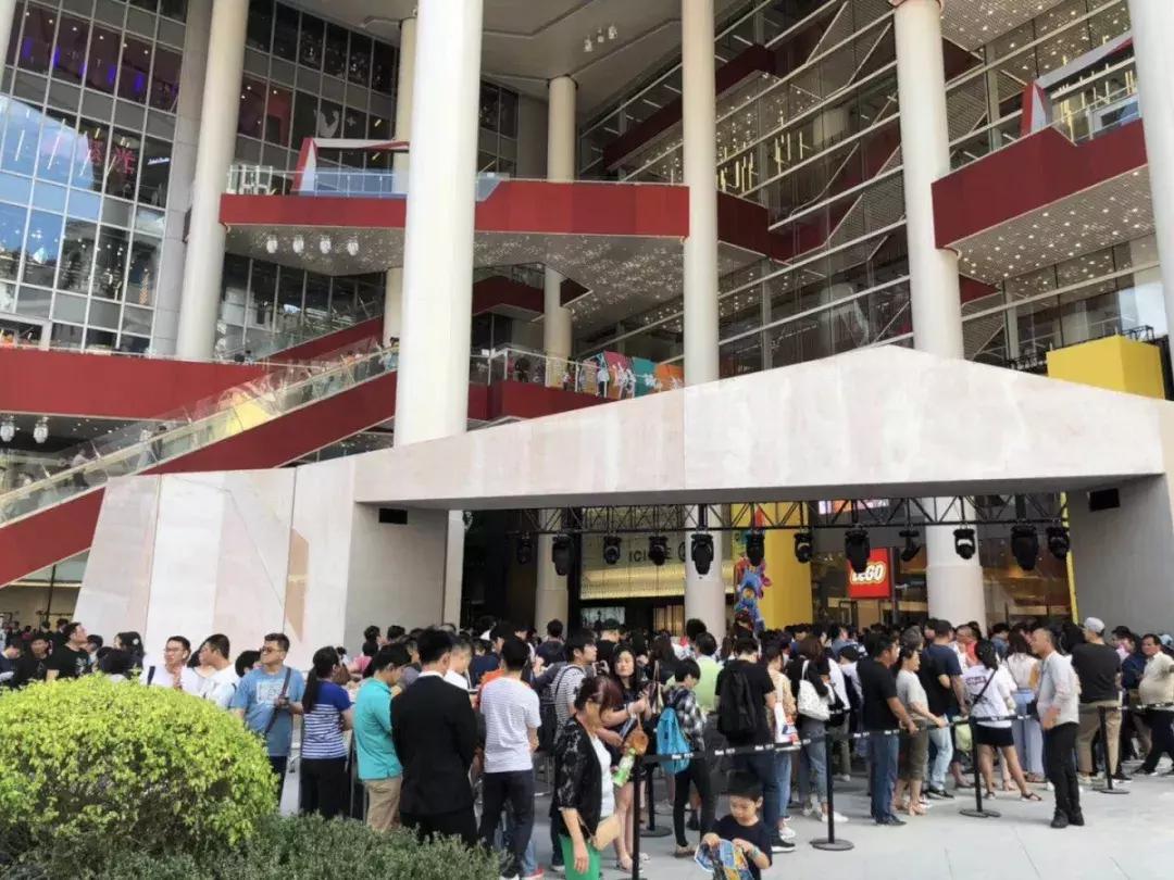 上海世茂广场潮变生活旗舰店,乐高南京东路上海世茂广场店