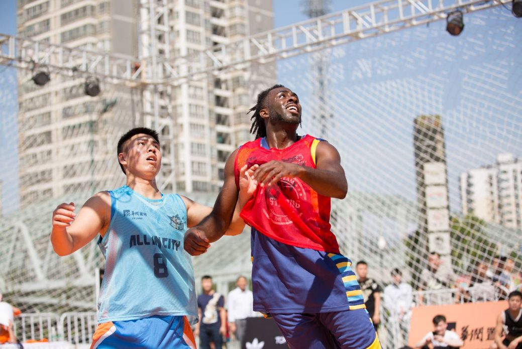 不得了不得了，这个国庆假期就数他最会玩！