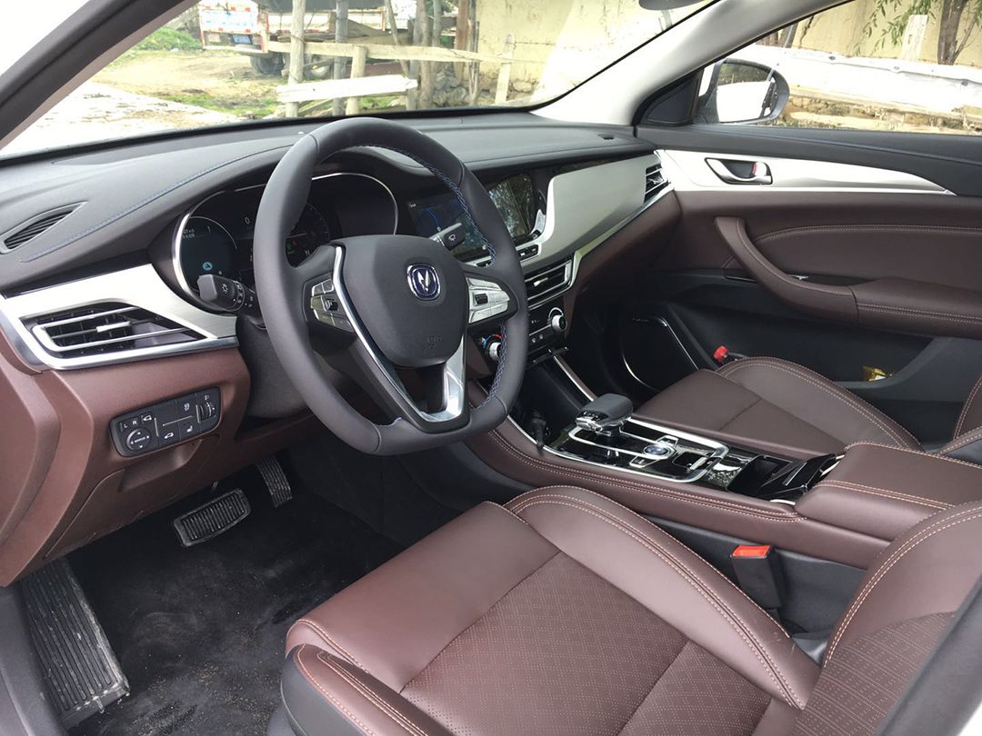 逸动ev460100公里,长安逸动ev460跑了20万公里