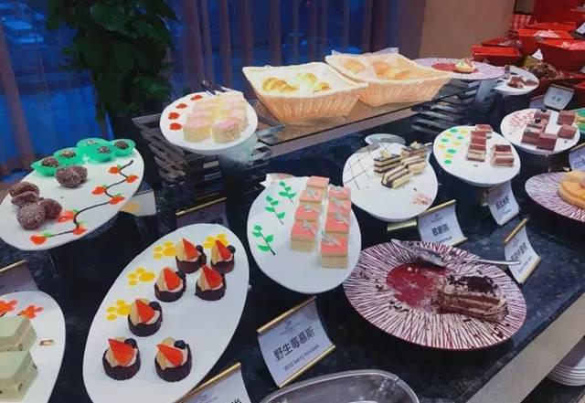 上海最好的魔性饭店,上海最顶级自助