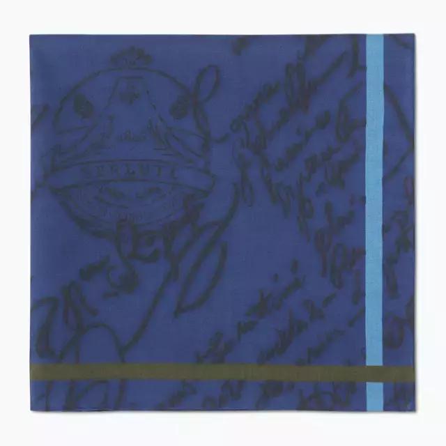 秋天丝巾防寒各种围法,时髦精都在学的几种系法丝巾教程