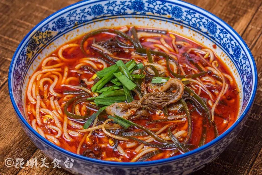 藏在昆明街巷里的10家米线店,昆明古镇米线店