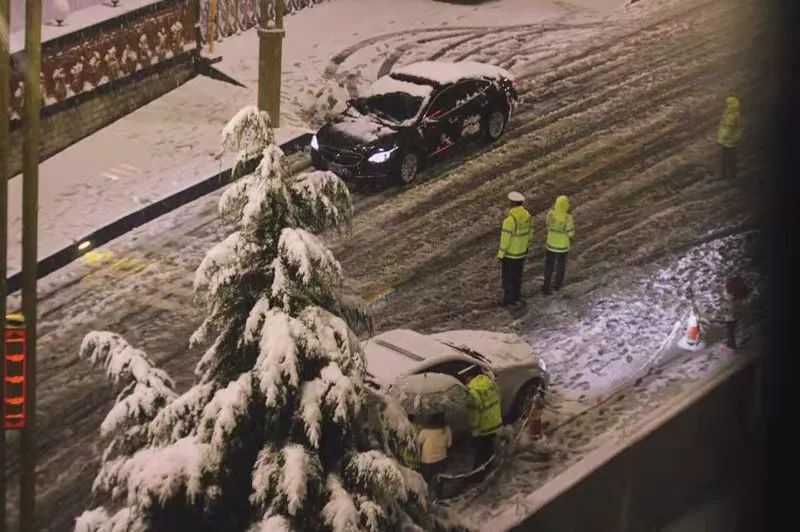 去稻城有没有不翻折多山的路,去稻城先过康定还是折多山