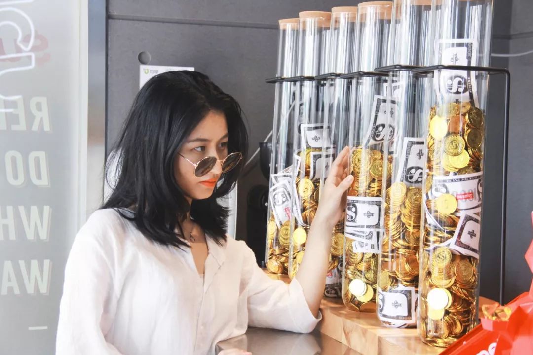 深圳网红小姐姐有多少,深圳小姐姐网红店