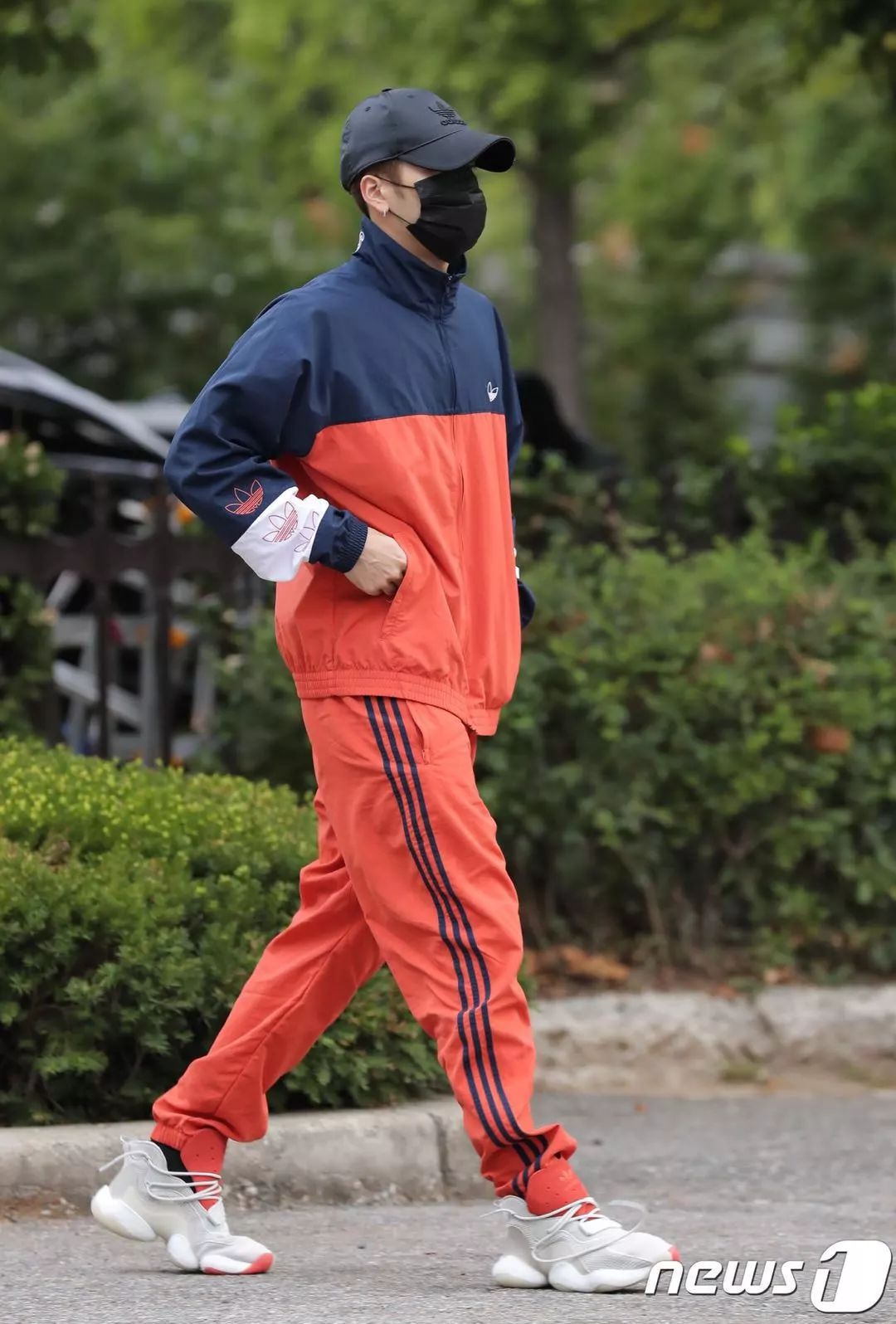 jennie闊╁浗绌挎惌,jennie绌挎惌鎺ㄨ崘