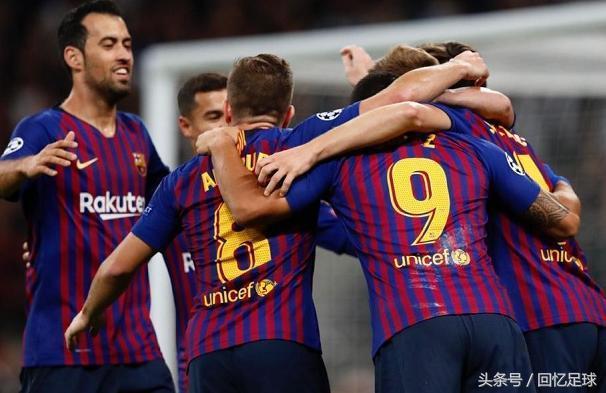 8分之一决赛梅西破门后的视频,梅西10分钟内梅开二度