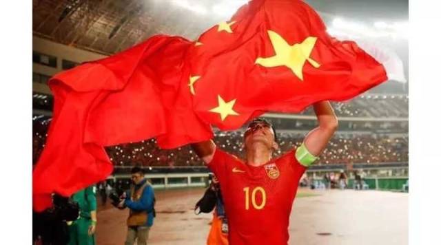 五星红旗最初方案,五星红旗怎么打出来