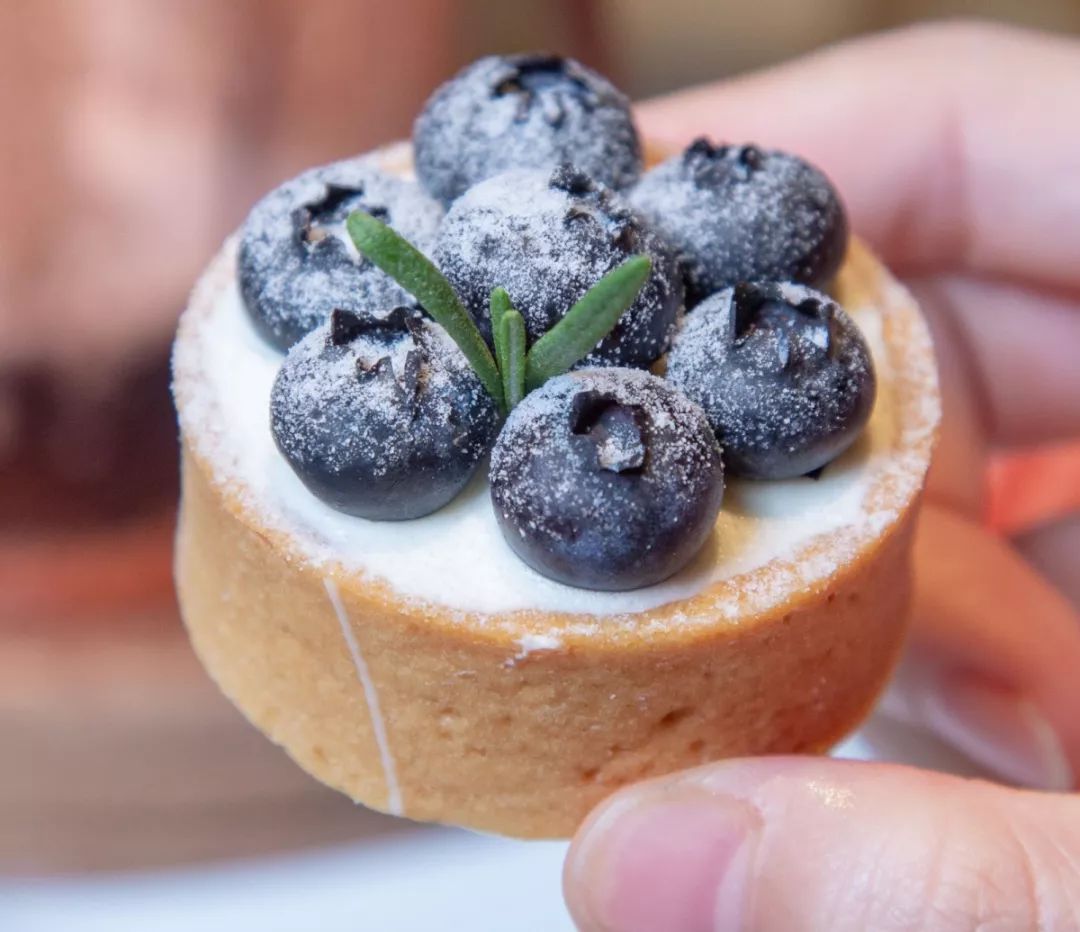 淮海中路新晋重量级地标！超大1600㎡，整整2层，下午茶都配管家！