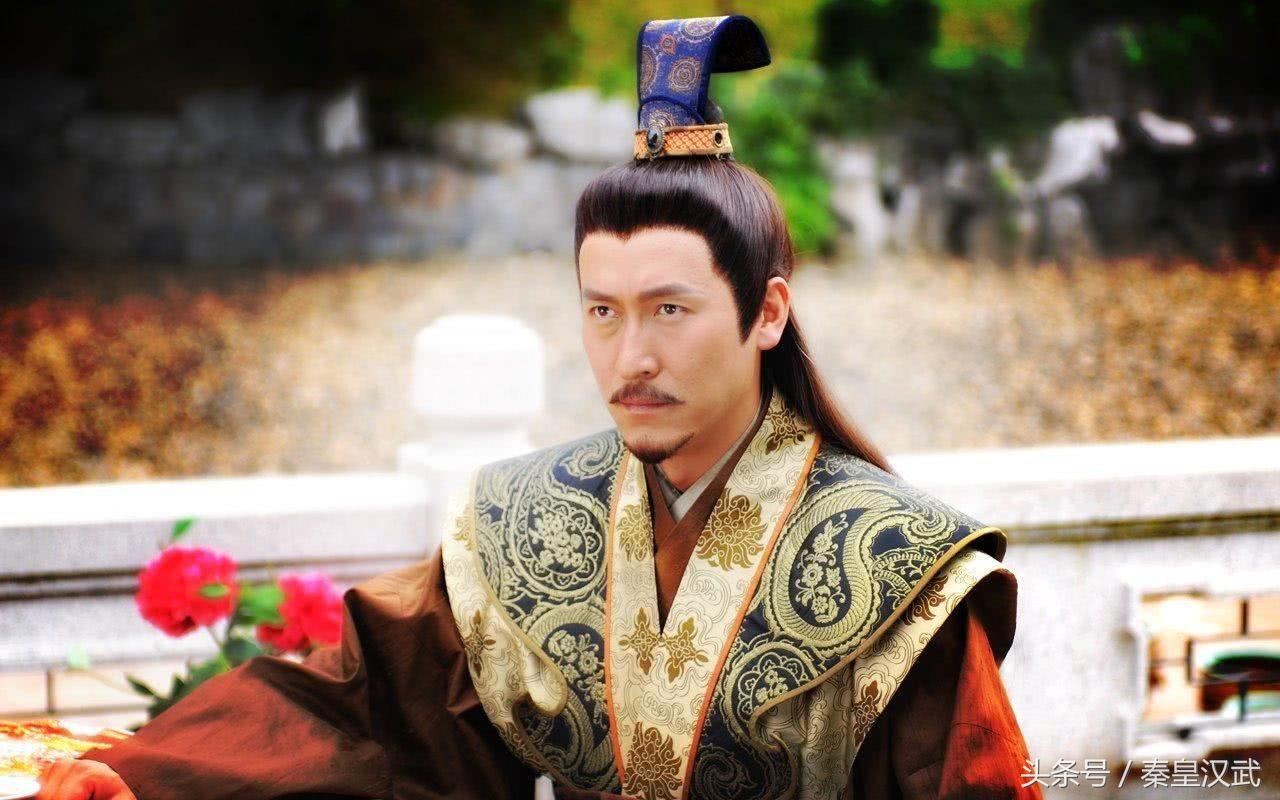 忠臣妻子遭*暴强**生下一女,太监:如何处置?暴君:养大赚钱