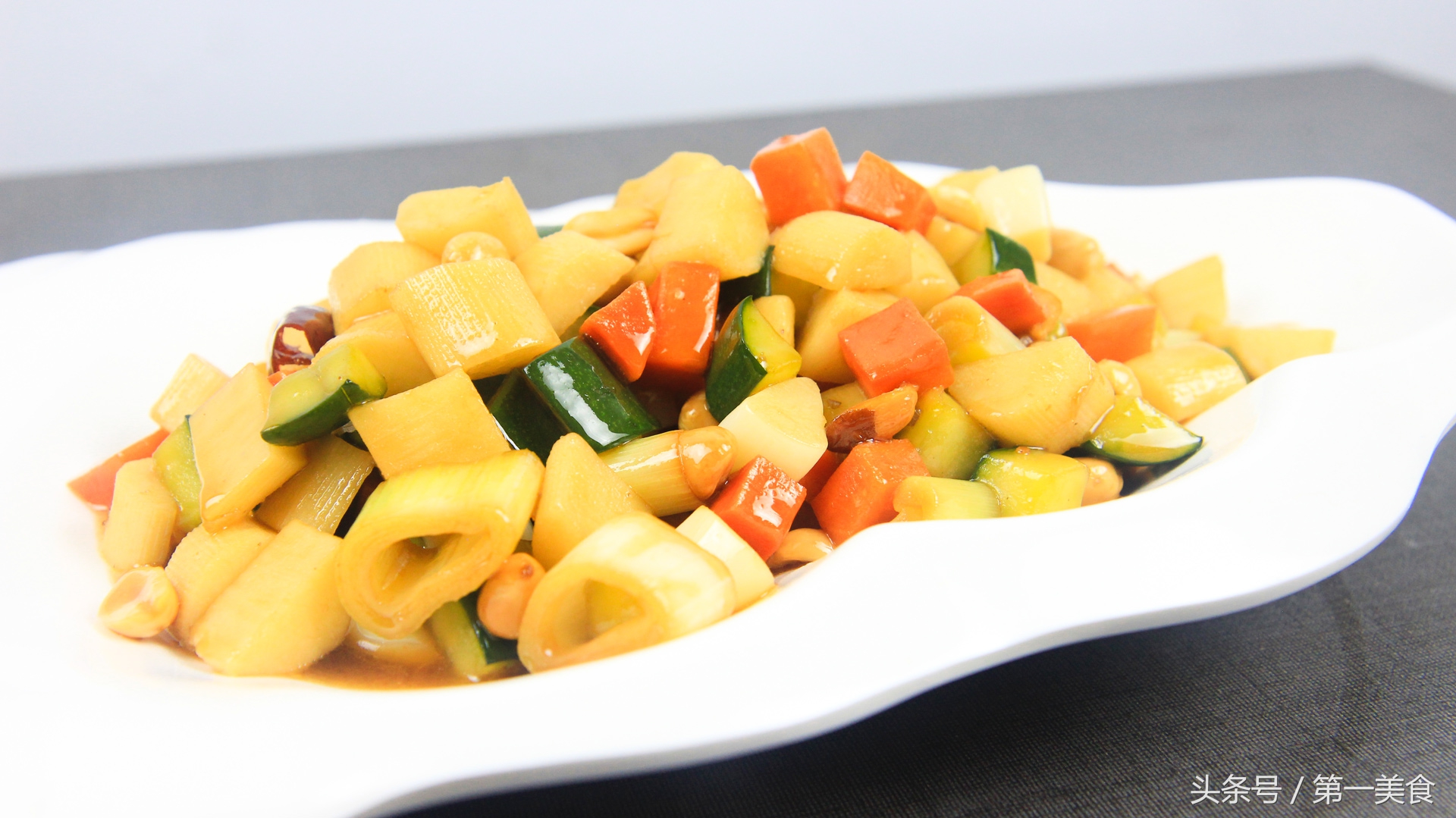 大厨教你山药怎么做才好吃,山药片怎么晒干不发黑的技巧