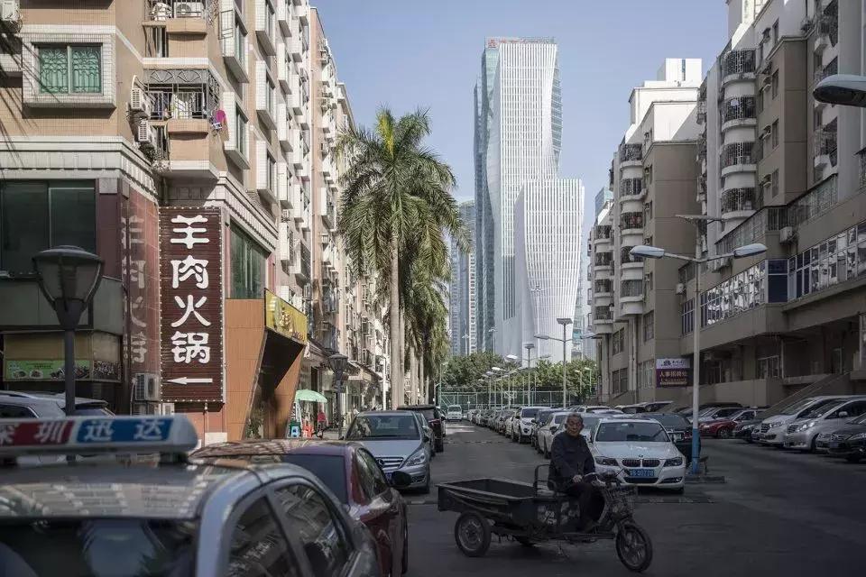 世界那么大我想去看看照片墙,世界那么大我想去看看优秀范文