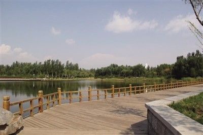 呼和浩特哪个沟秋景好,呼和浩特红石崖秋景