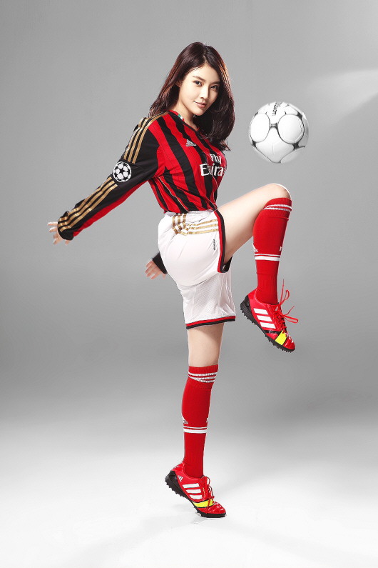 女神徐冬冬最美图集,风韵犹存气质女神徐冬冬