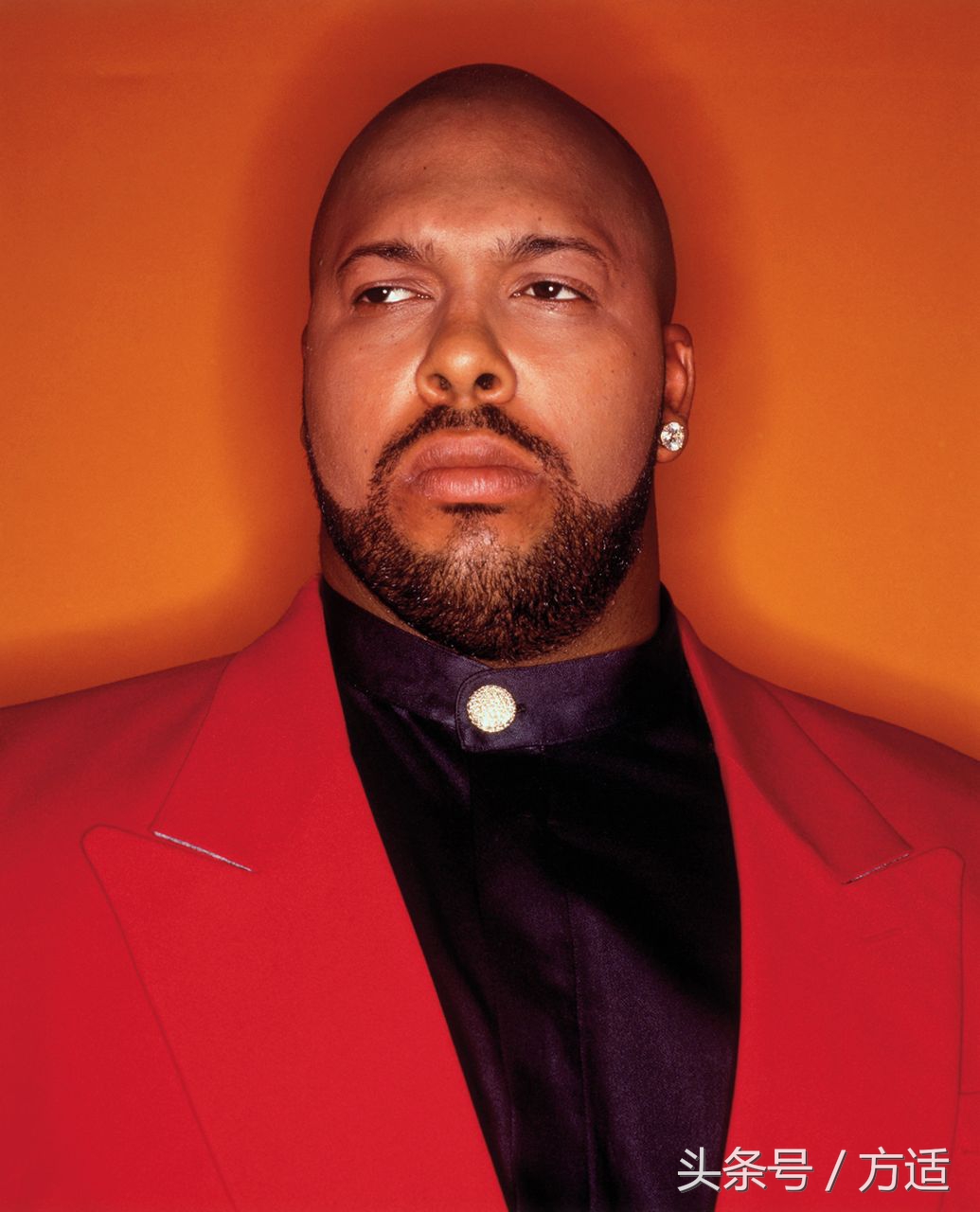 他是Eminem的伯乐、西海岸说唱传奇、苹果收购过的最大品牌缔造者