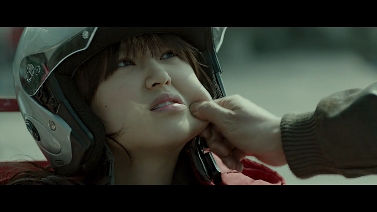 我把妹妹反锁在家，就出门喝酒去了：韩国电影无尿点系列