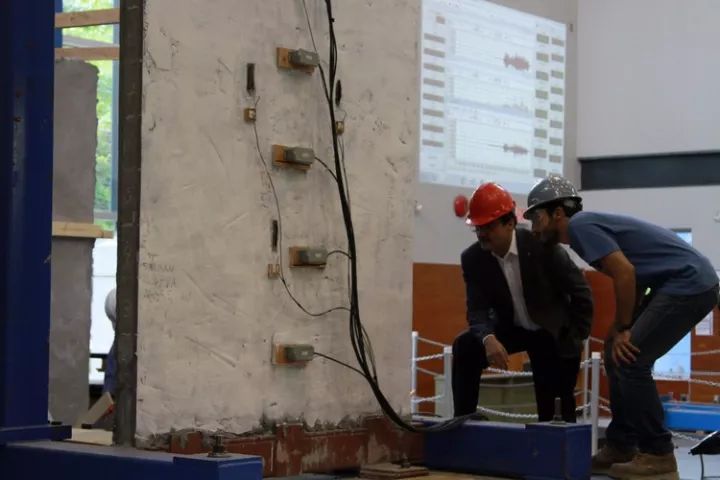 抗震水泥真的能抗震,加拿大发明抗震神奇的水泥